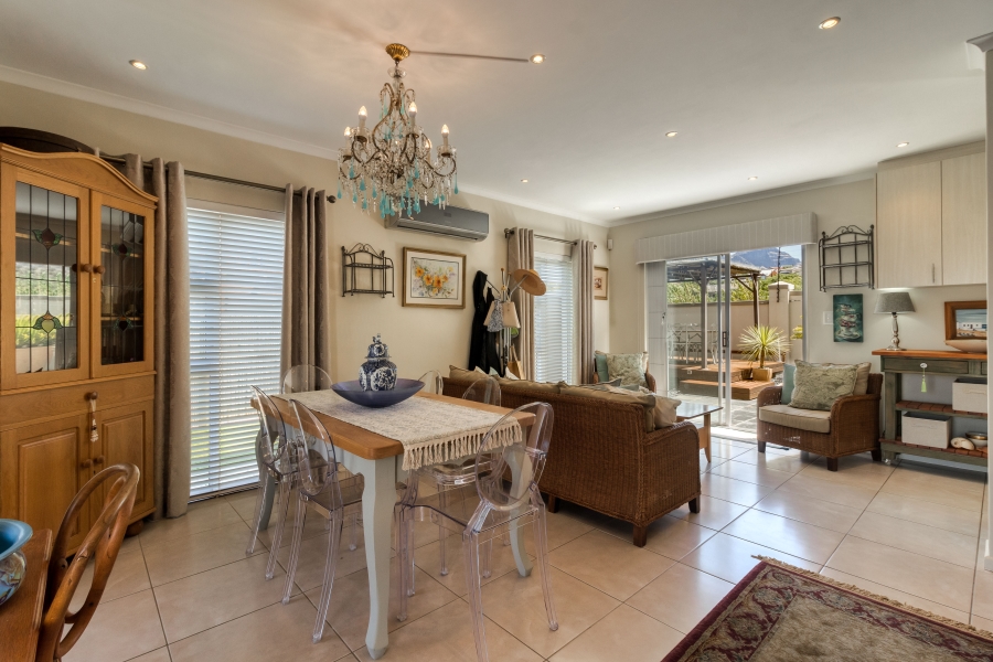 3 Bedroom Property for Sale in Dennegeur Western Cape